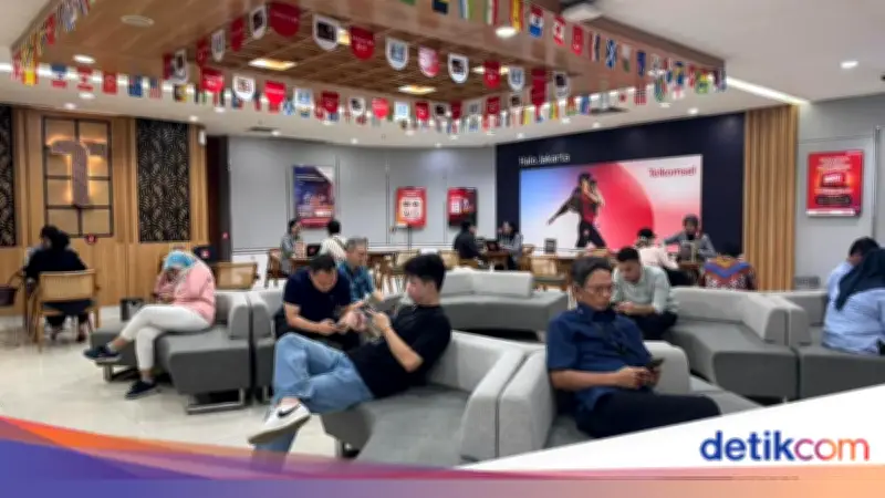 Registrasi SIM Card Biometrik Wajah Resmi Berlaku, Begini Suasana di Lapangan