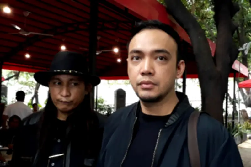 Sandy Tumiwa Bantah Tudingan Tak Nafkahi Anak, Ungkap Kesepakatan dengan Tessa Kaunang