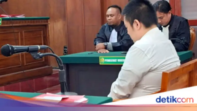 Vonis 8 Bulan Bui untuk Pemobil Mabuk Tewaskan Pedagang Soto di Surabaya