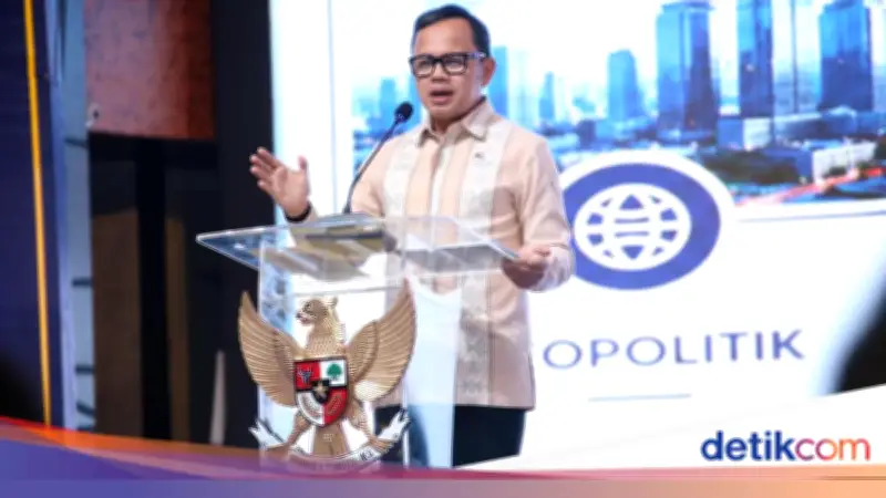 Wamendagri Dorong Wali Kota Genjot PAD dan Pelayanan Publik Lewat Inovasi