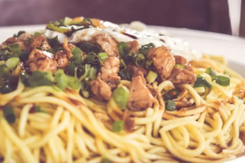 Wonogiri Deklarasi Ibu Kota Mi Ayam Bakso, Pecahkan Rekor MURI 5.555 Porsi