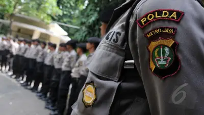 Aipda Endang Karyana Gugur Ditabrak Truk Saat Bantu Kendaraan Mogok di Tol Joglo