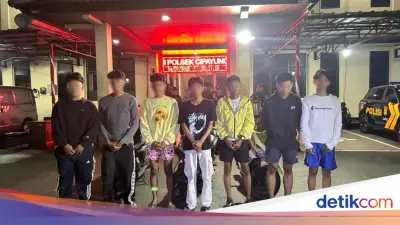 Brimob Amankan Konvoi Motor di Jaktim, 3 Motor Diduga Bodong