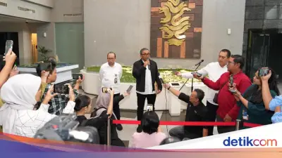 Kementerian PU Bantah Klaim APBN untuk Keluarga Menteri Dody Nonton Final Piala Dunia