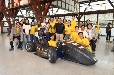 Mahasiswa ITB Luncurkan Mobil Formula Student CRT-02 untuk Kompetisi di Jepang