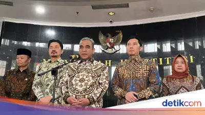 Pimpinan MPR Temui MK, Bahas Tafsir Konstitusi dan Teken MoU
