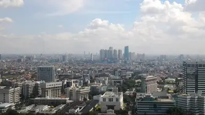 Prakiraan Cuaca Jabodetabek Hari Ini: Cerah Berawan, Waspada Hujan Ringan