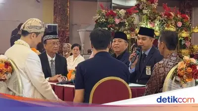 Viral! Penghulu Jaksel Nikahkan WNI dan WN Korea Pakai 3 Bahasa