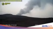 Gunung Anak Krakatau Erupsi, Semburkan Abu Vulkanik Setinggi 150 Meter