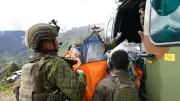 KKB Tembak Pilot Pesawat AMA hingga Tewas, Jenazah Dievakuasi