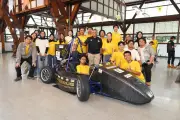 Mahasiswa ITB Luncurkan Mobil Formula Student CRT-02 untuk Kompetisi di Jepang