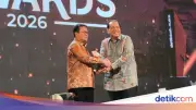 Mendag Budi Santoso Raih Penghargaan Penggerak Ekonomi Desa