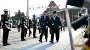 Prabowo Antar PM Singapura hingga ke Tangga Pesawat, Bukti Hubungan Erat