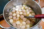 Resep Kuah Bakso Gurih dan Segar ala Pedagang Gerobak, Bisa Dicoba di Rumah