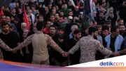 Ribuan Warga Iran Hadiri Pemakaman Khamenei Meski Suhu Capai 40 Derajat Celsius