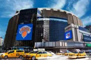 Taylor Swift dan Travis Kelce Dikabarkan Menikah di Madison Square Garden