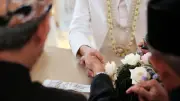 Viral Penghulu di Jaksel Pimpin Akad Nikah dengan 3 Bahasa